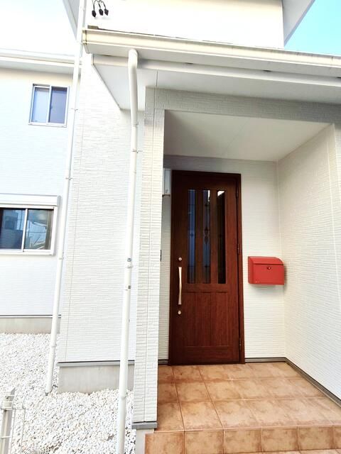 Modern 4LDK House for Sale in Handa, Aichi | 2016 Build - Thumbnail 3