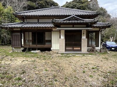 Renovated single-story house in the back of a village surrounded by forests: Villas, real estate, properties for sale, Hometown Information Center: Nationwide rural living property data — Front_door, Mutsuzawa, Chiba