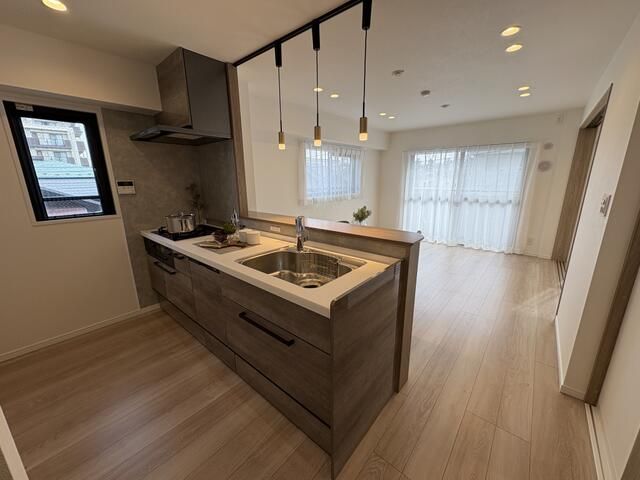 2SLDK Apartment for Sale in Matsudo, Chiba - 63.24 sqm - Thumbnail 3