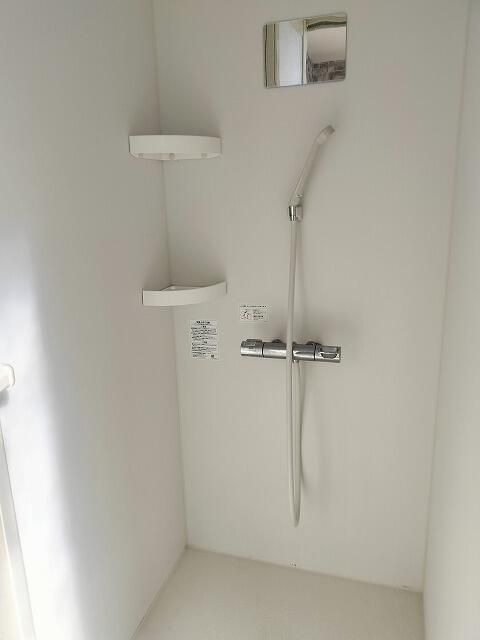 Commercial Space for Rent in Funabashi, Chiba - 79.83 sqm - Thumbnail 4