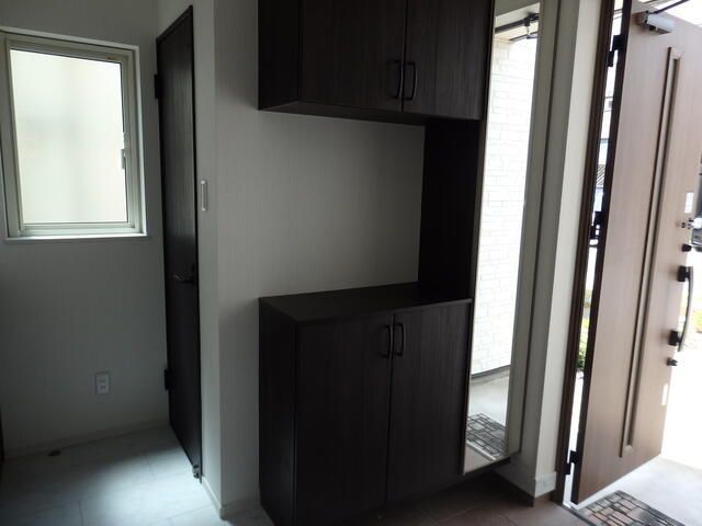 Modern 4LDK House in Aomori City with Parking - Thumbnail 3