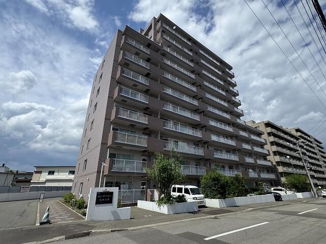3LDK Apartment for Sale in Minami-ku, Sapporo - Thumbnail 3
