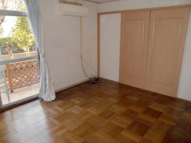 6LDK House for Rent in Narusedai, Machida, Tokyo - Thumbnail 3