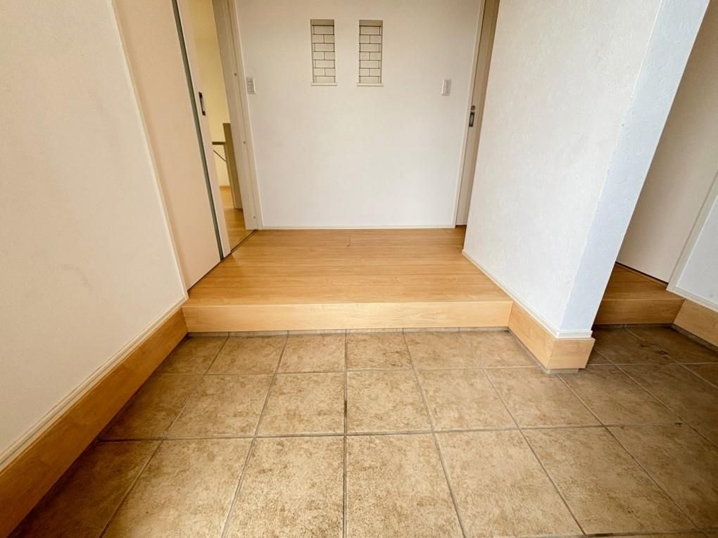 2020 Built 4SLDK House in Quiet Omura, Nagasaki with Parking - Thumbnail 4