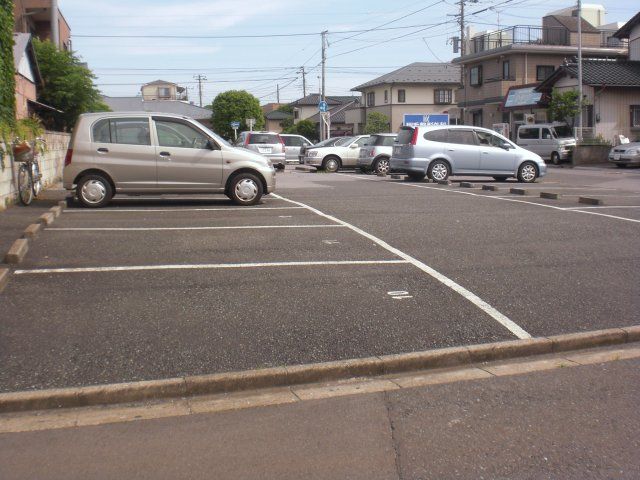 Rental Parking Lot near Inage Station, Chiba - Thumbnail 2