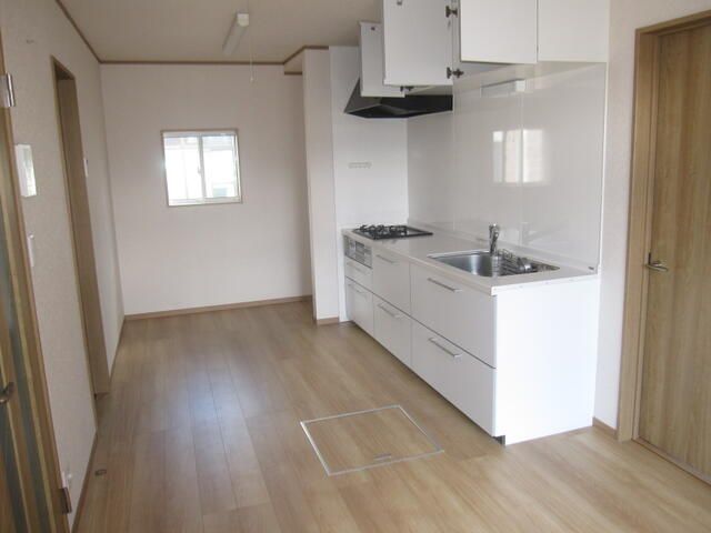 3LDK House in Quiet Aizu-Wakamatsu with Free Parking - Thumbnail 3
