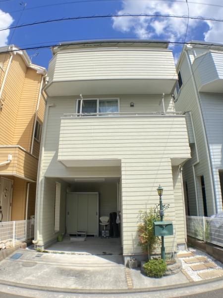 3SLDK Detached House for Sale in Yokohama's Tsurumi Ward - Thumbnail 2