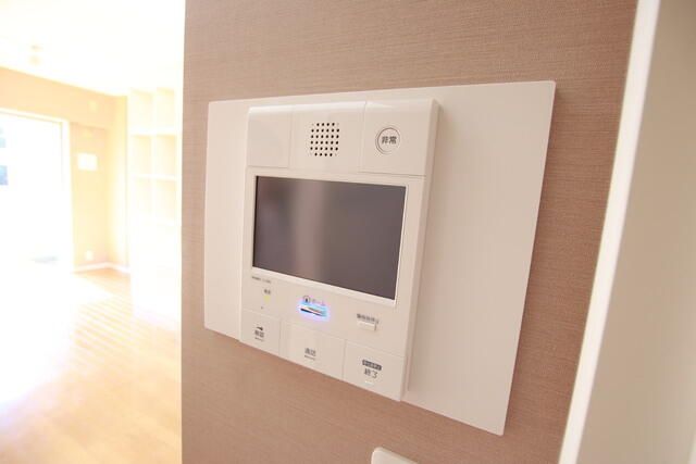 1K Apartment for Rent in Kugayama, Suginami, Tokyo - Thumbnail 3