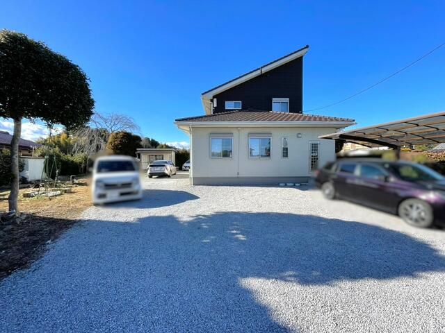 5SLDK Family House for Sale in Higashimatsuyama, Saitama - Main Image