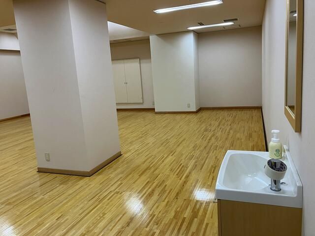Commercial Space for Rent in Isogo-ku, Yokohama - 95.37 sqm - Thumbnail 4