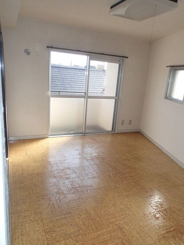 Blancile Higashikurume 2K Apartment for Sale in Tokyo - Thumbnail 2