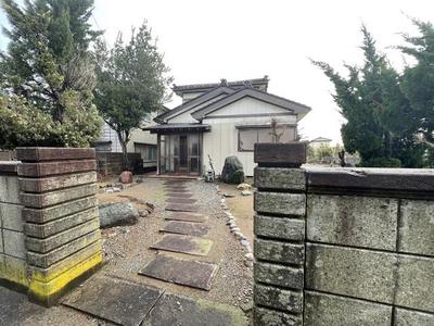 [Real Estate Japan] Property details: Property information for Kasuga 2-chome, Kashiwazaki City, Niigata Prefecture / Higashi-Kashiwazaki Station: Used detached house — Image 1, Kashiwazaki, Niigata
