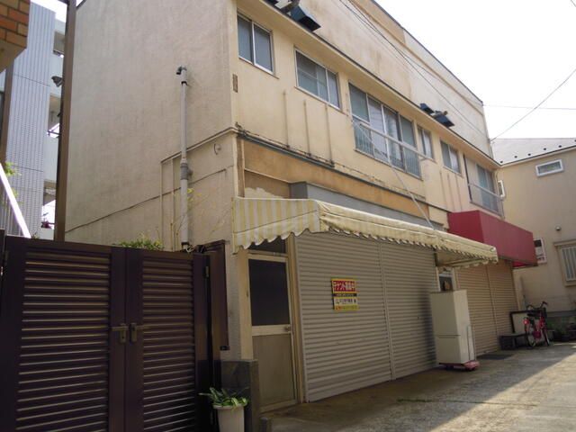 Commercial Property with Residential Use in Higashikurume, Tokyo - Thumbnail 2