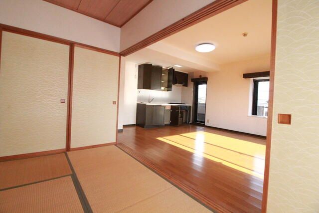 3LDK Condominium for Sale in Niigata City, Nishi Ward - Thumbnail 3