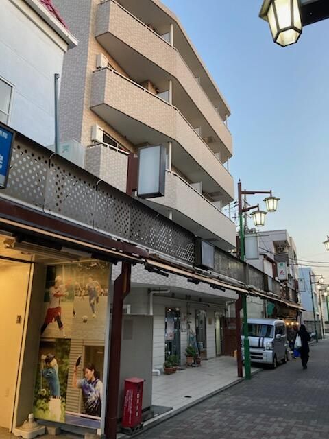 5-Story SRC Apartment Building for Sale in Katsushika, Tokyo - Thumbnail 2