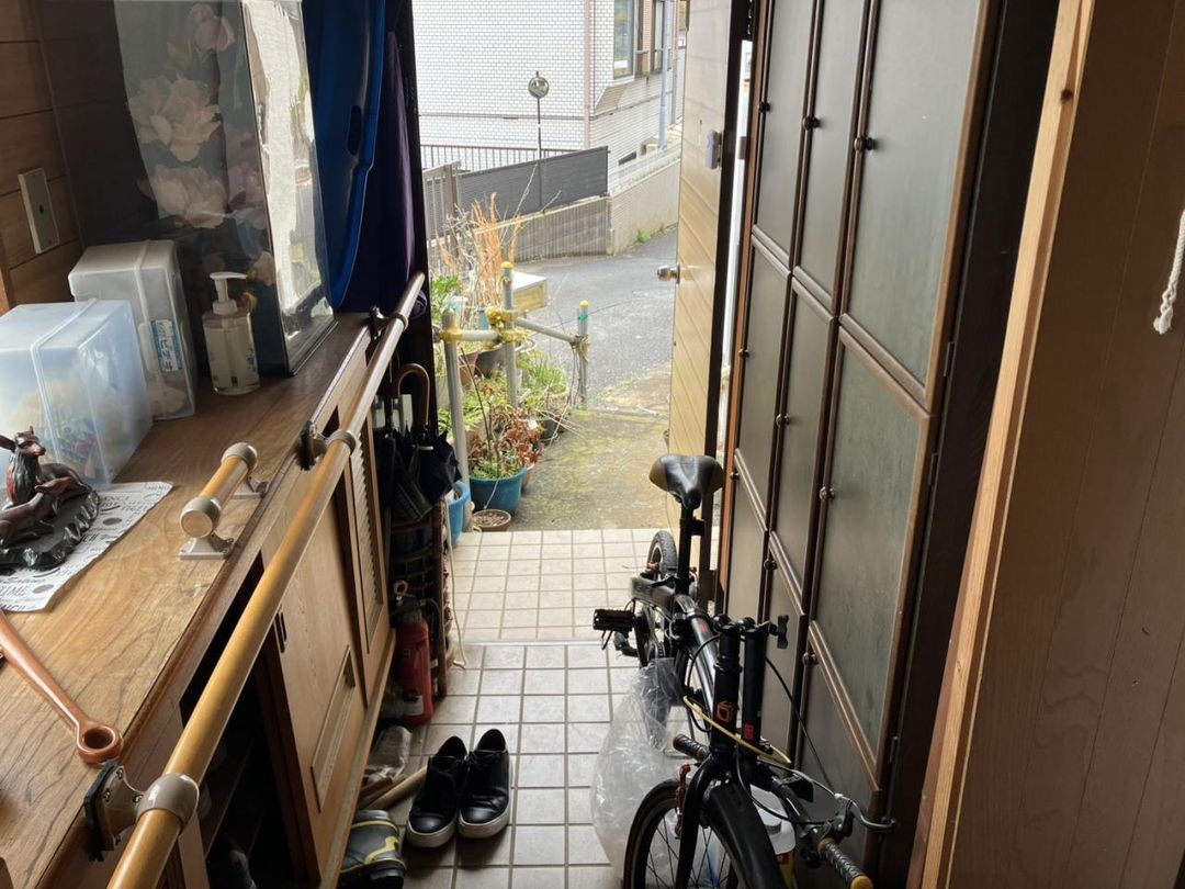 1981 3DK Detached House for Sale in Atsugi, Kanagawa - Thumbnail 2