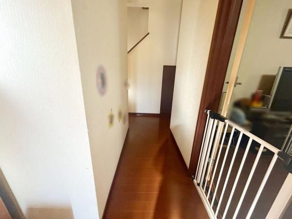 2005-Built 3LDK Detached House for Sale in Yokohama Tsurumi - Thumbnail 4