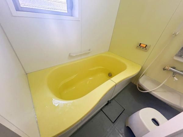2005-Built 3LDK Detached House for Sale in Yokohama Tsurumi - Thumbnail 3