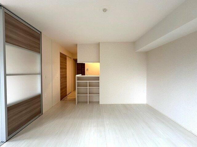 2LDK Apartment for Rent in Kawasaki, Kanagawa - 52.74m² - Thumbnail 2