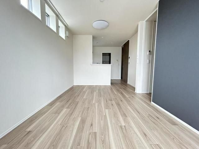 Modern 1LDK Apartment for Rent in Urawa-ku, Saitama City - Thumbnail 3