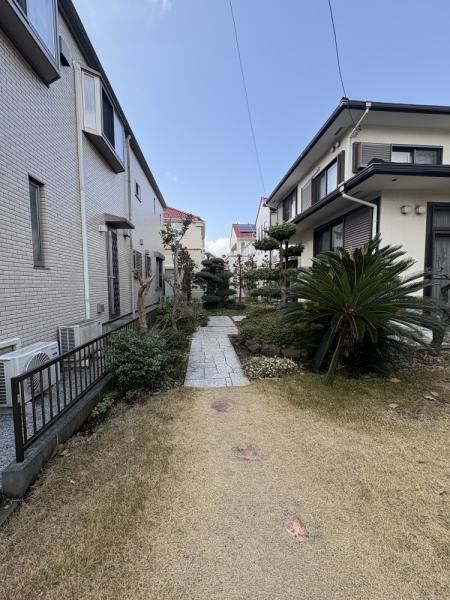 Land for Sale in Tsukimino, Yamato City, Kanagawa | 345.99 sqm - Thumbnail 2