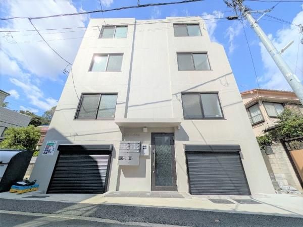 New 8-Unit Apartment Building for Sale in Meguro, Tokyo - Thumbnail 2