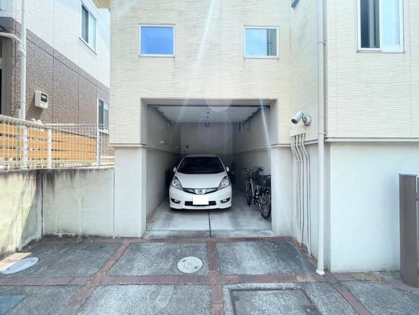 4LDK Detached House for Sale in Nagatsuta, Yokohama - Thumbnail 2