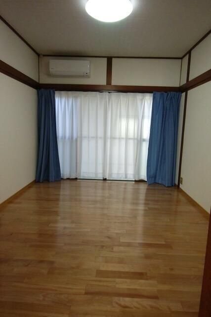 Renovated 5DK Single-Story House with Parking in Miyazaki - Image 22