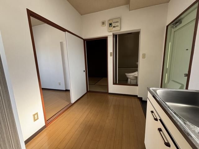 2K Apartment for Rent in Utsunomiya, Tochigi - 29.50 sqm - Thumbnail 2