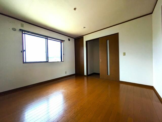2LDK Terrace House for Rent in Odawara, Kanagawa - Thumbnail 3