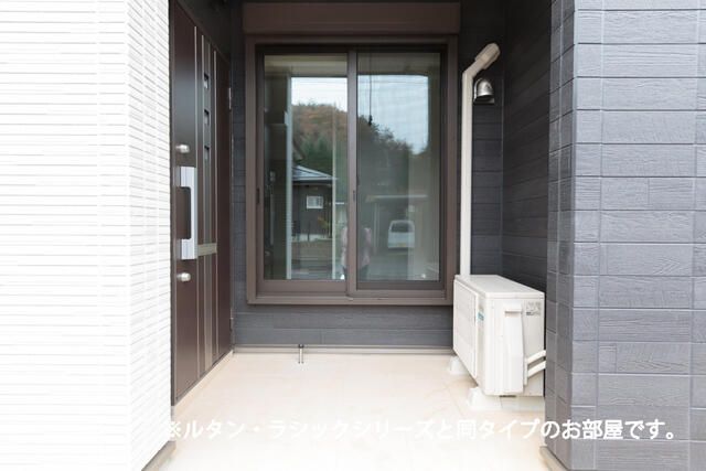 New Studio Apartment for Rent in Tsuru, Yamanashi - Thumbnail 3