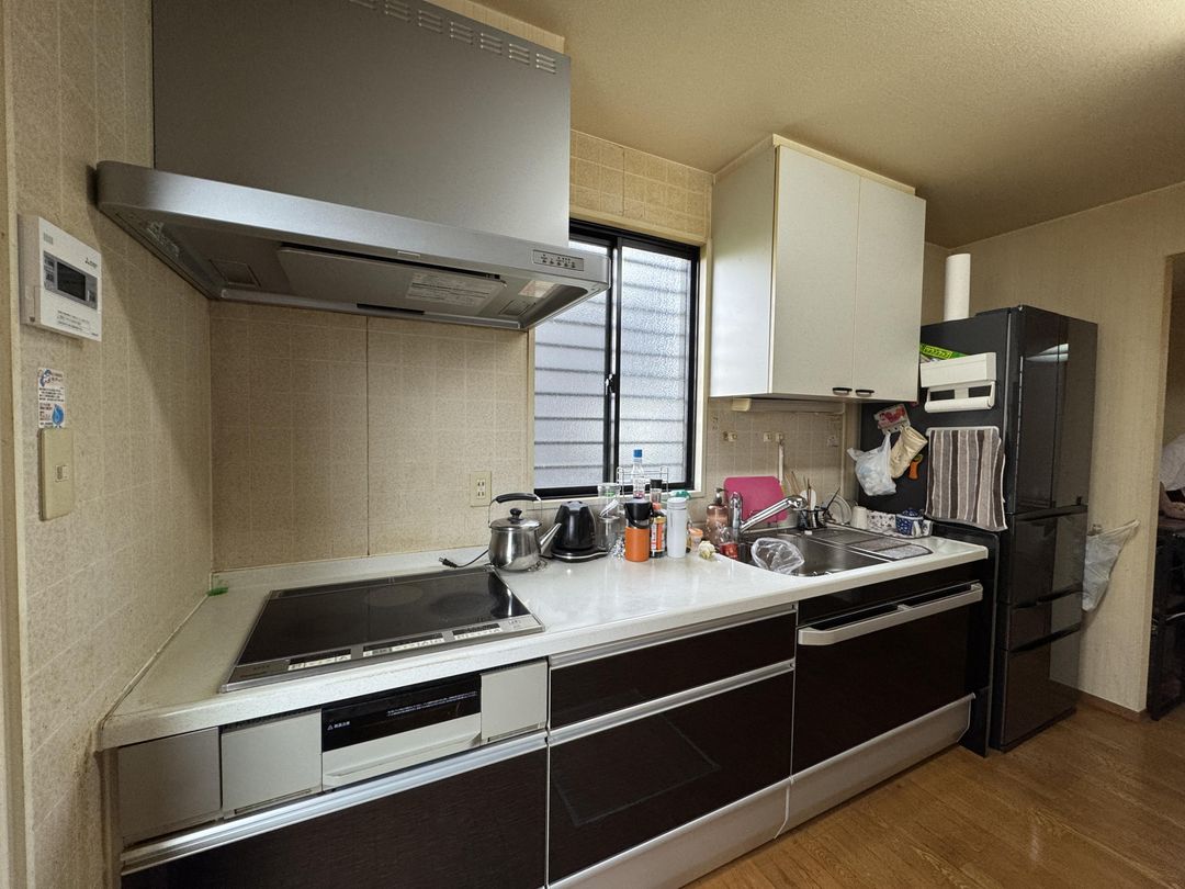 4LDK House for Sale in Akaiwa, Okayama with Solar Power & Parking - Thumbnail 3