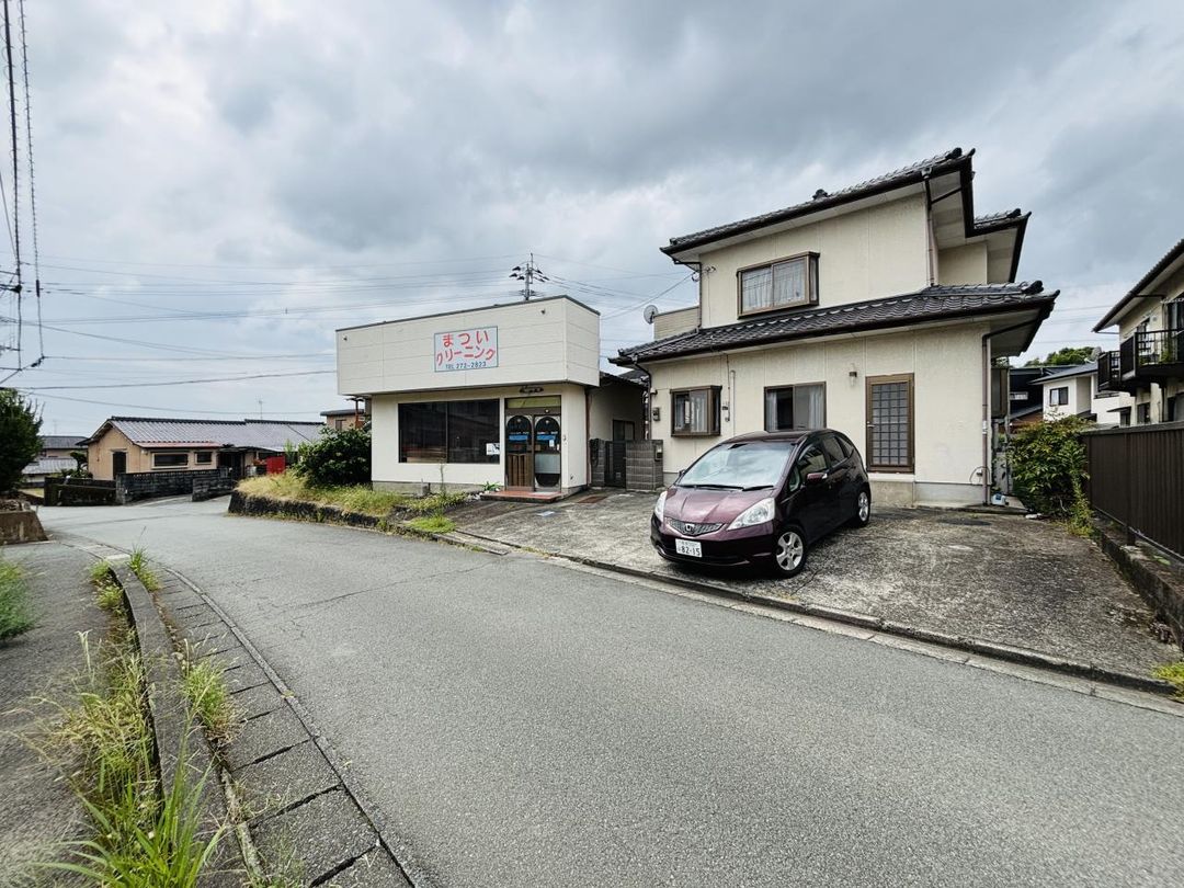 5SLDK Family Home in Kumamoto Kita Ward with 350.46㎡ Land - Image 1