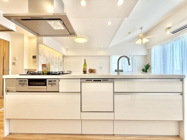 4LDK Top Floor Apartment in Inage, Chiba for Sale - Thumbnail 4
