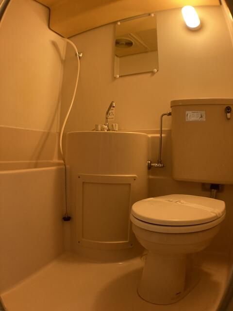 Studio Apartment for Sale in Toshima-ku, Tokyo - 15.5 sqm - Thumbnail 4