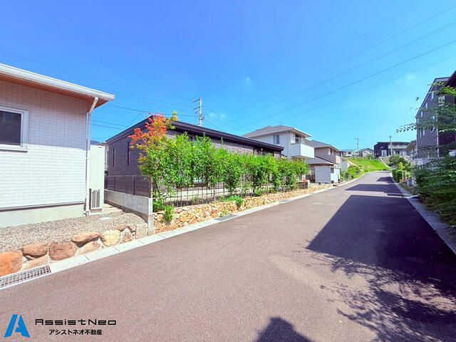 Modern 2SLDK House with Solar in Niihama, Ehime - Thumbnail 3