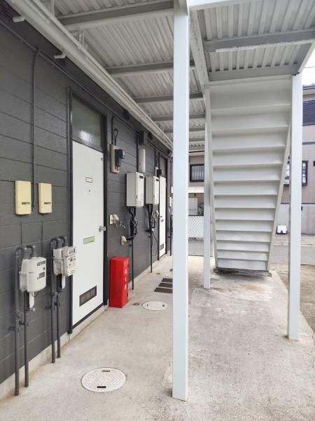 8-Unit Apartment Building for Sale in Chiba City, Chiba - Thumbnail 4