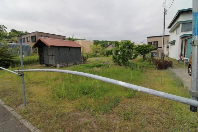 329 sqm Residential Land for Sale in Sapporo Minami Ward - Thumbnail 3