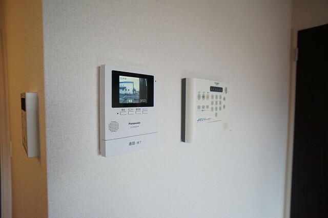 Spacious 3LDK Apartment for Rent in Oke City, Saitama - Thumbnail 2