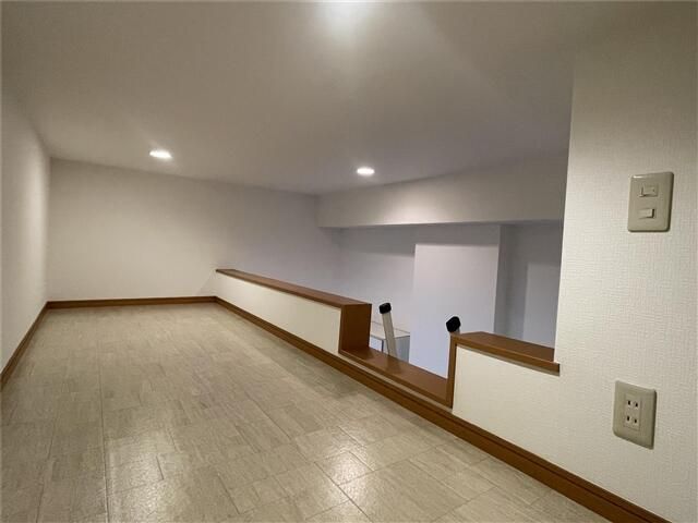 Compact 1R Apartment for Rent near Fussa Station, Tokyo - Thumbnail 3