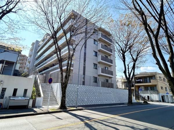 Modern 3SLDK Apartment in Yokohama Aoba Ward Near Ichigao Station - Thumbnail 2