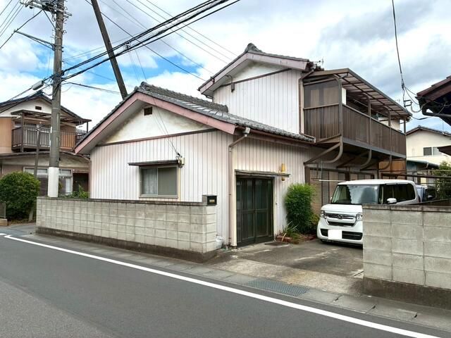 7K Detached House for Sale in Fujioka, Gunma - 480万円 - Thumbnail 2