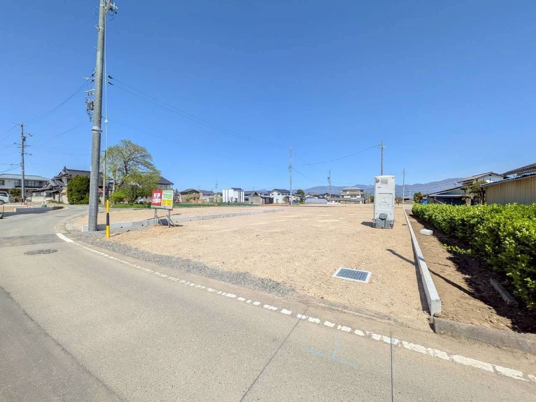 Building Lot for Sale in Yamagata Village, Nagano - 223m² - Thumbnail 3