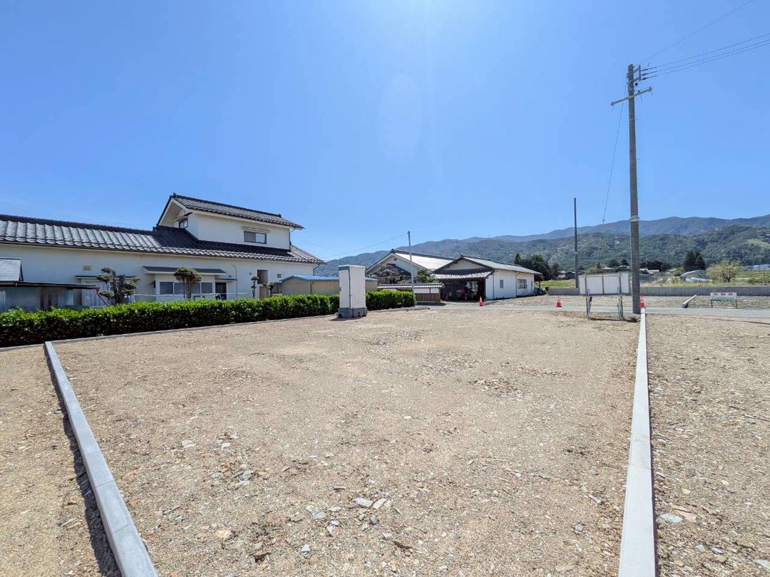 Building Lot for Sale in Yamagata Village, Nagano - 223m² - Thumbnail 2