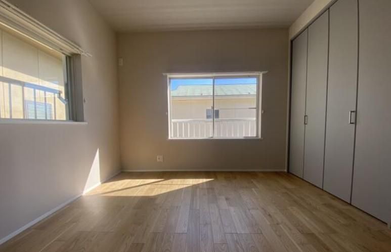 4LDK Detached House for Sale in Chuo City, Yamanashi - Thumbnail 4