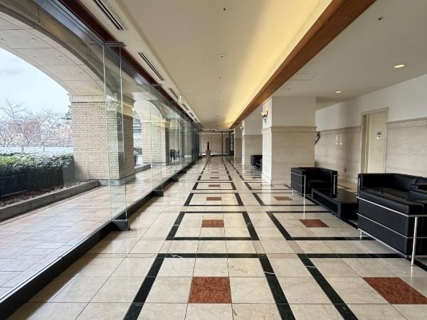 Daikanyama Address The Tower 1LDK Apartment for Sale in Tokyo - Thumbnail 4