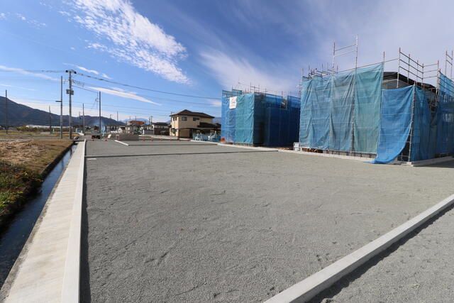 Residential Land for Sale in Chuo City, Yamanashi 216.69 sqm - Thumbnail 2