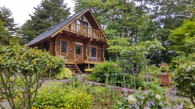 1992 2LDK House on Large Corner Lot in Fukushima City - Thumbnail 2