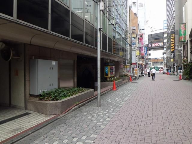 Parking Space for Rent in Ueno, Taito-ku, Tokyo - Thumbnail 2