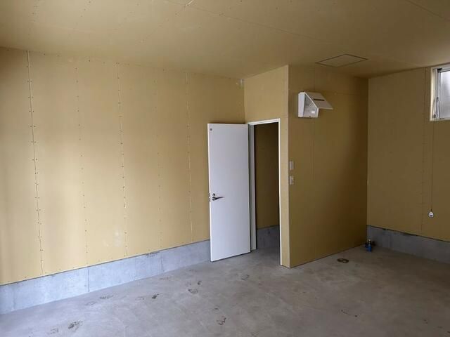 New 2025 Hirosaki Commercial Space for Rent | 25.53 sqm Shop/Office - Thumbnail 2
